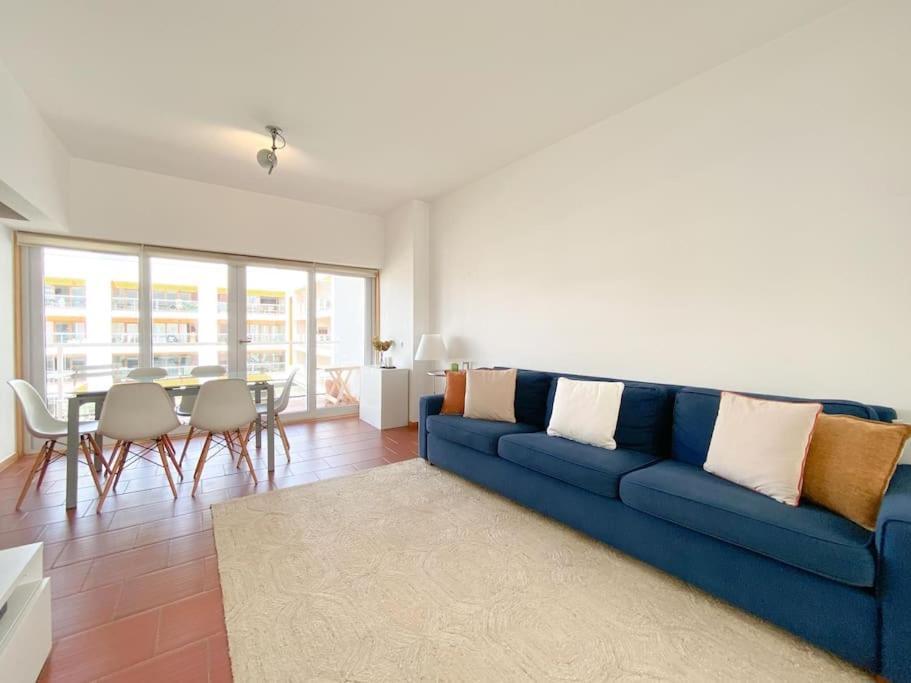 Marina View 2 Bedrooms And Terrace