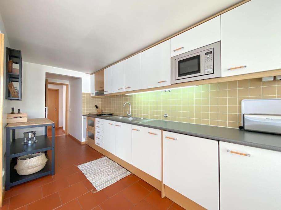 Marina View 2 Bedrooms And Terrace