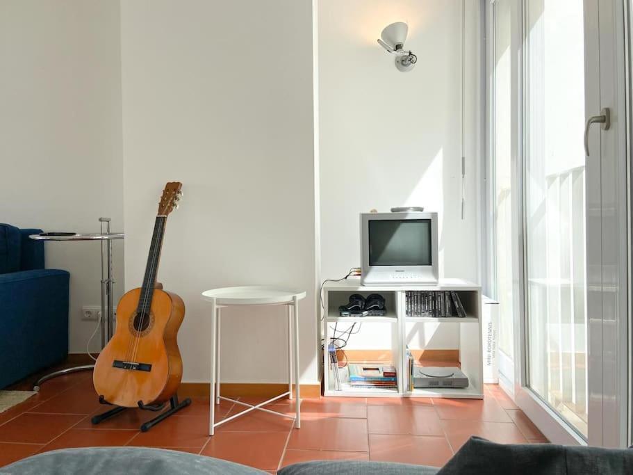 Marina View 2 Bedrooms And Terrace Apartment *