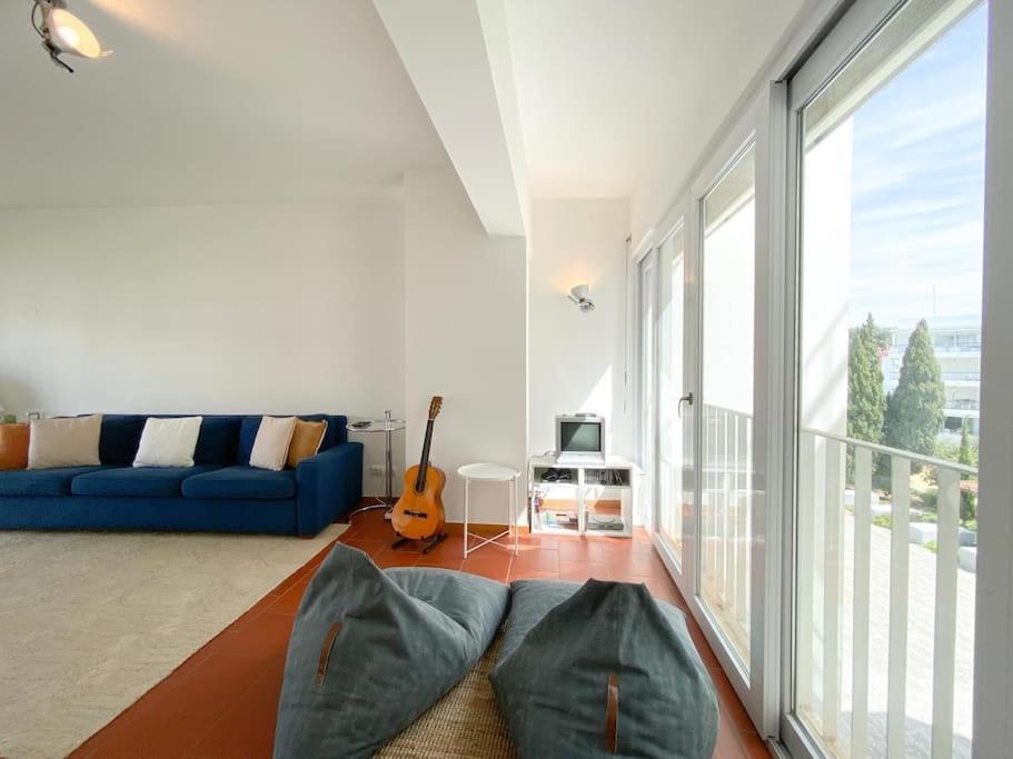 Marina View 2 Bedrooms And Terrace Apartment
