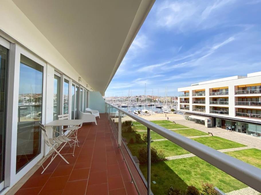 Marina View 2 Bedrooms And Terrace Apartment Lagos